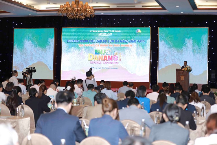 NUI THAN TAI HOT SPRINGS PARK ACCOMPANIES THE "ENJOY DA NANG 2025" PROGRAM